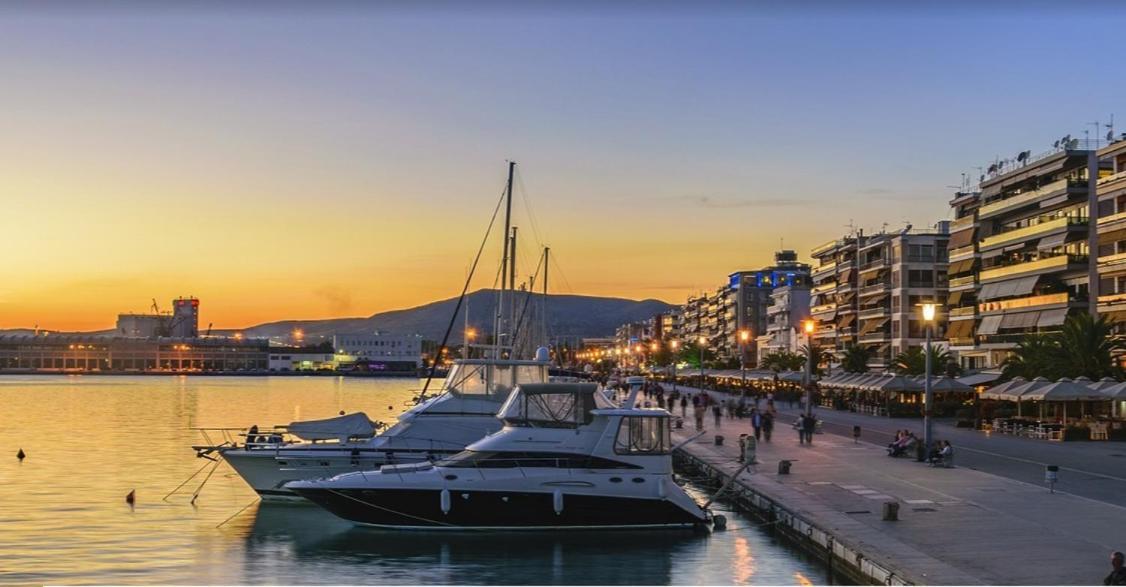Modern Tiny House In Volos Esterno foto